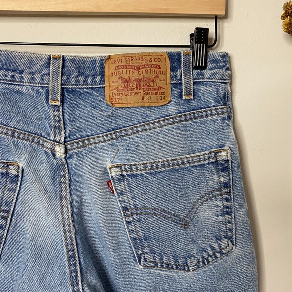 ON HOLD Vintage Distressed High Rise Levi's - Picture 11 of 14